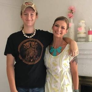 Meet your Posher, Stacy